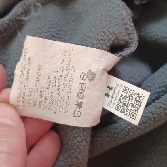 Under Armour XL Hoodie with kanga pocket 4994 - Picture 6 of 7